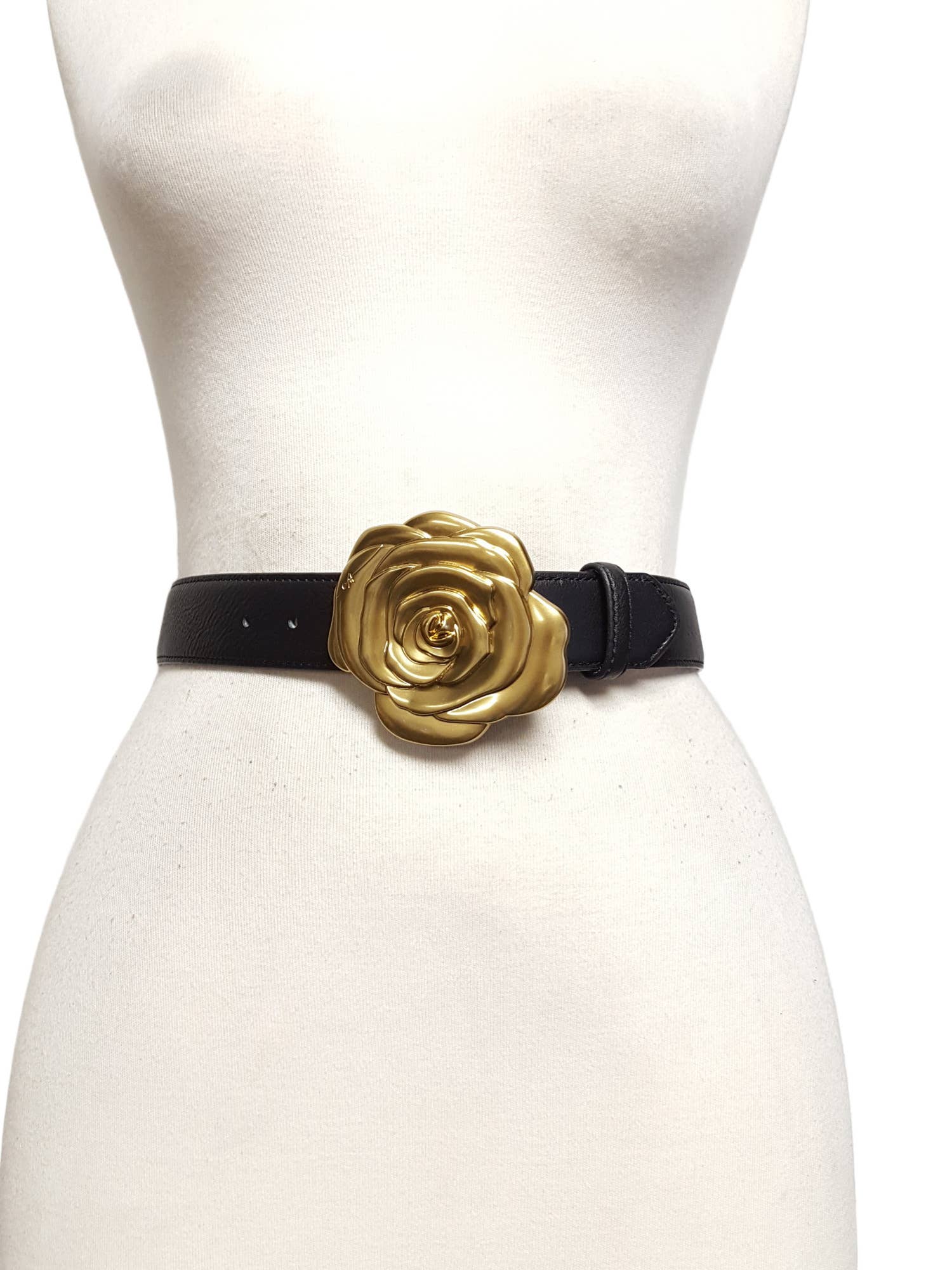 Statement Gold Rose Buckle Belt