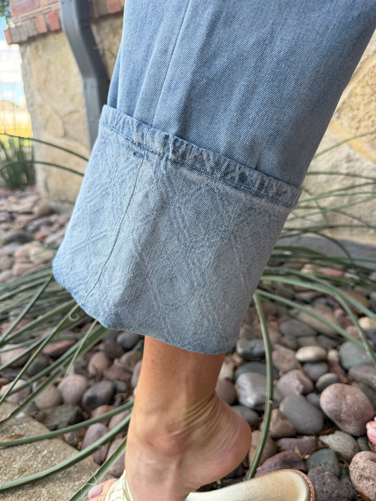 High Rise crop with plaid cuff