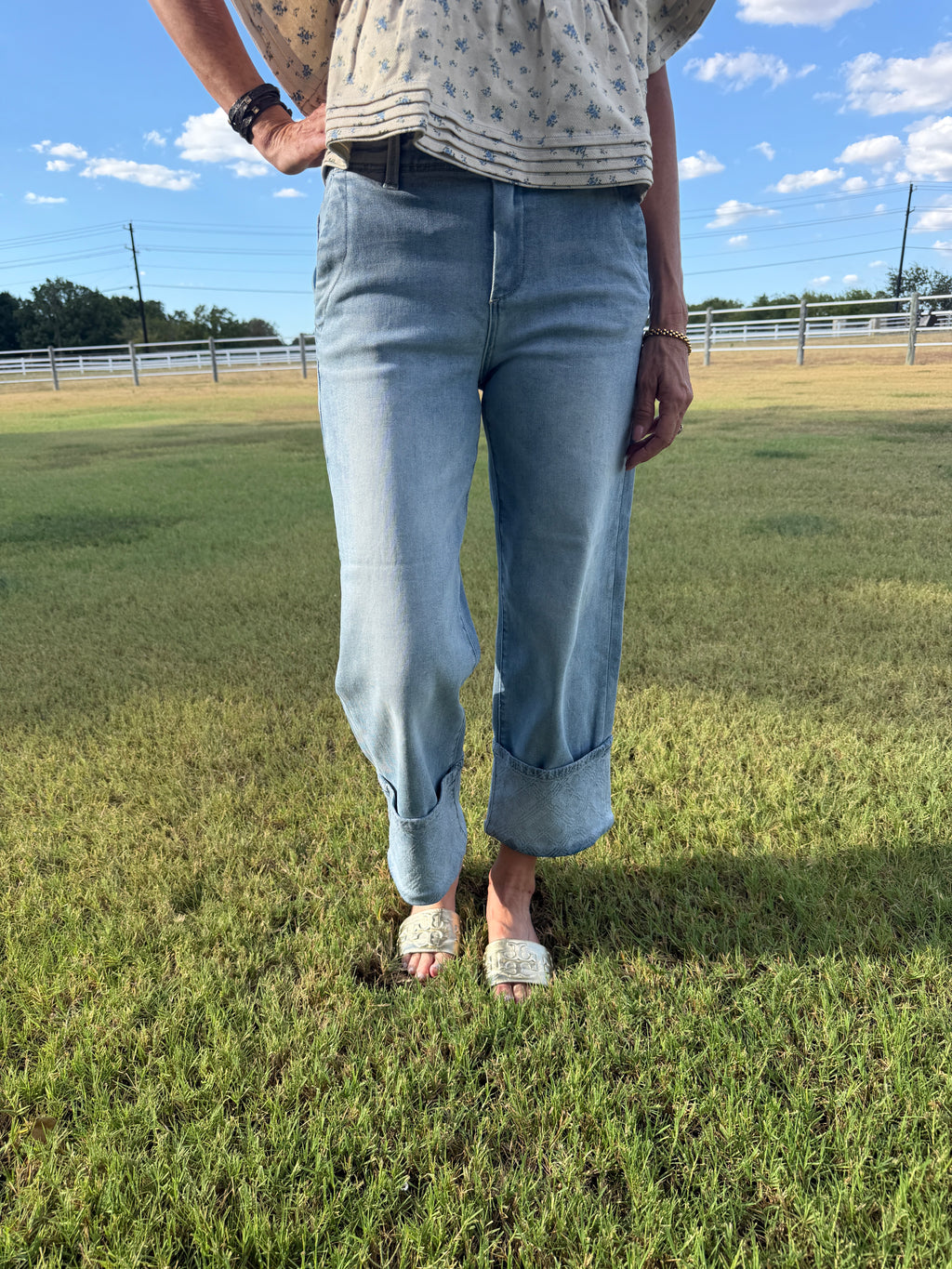 High Rise crop with plaid cuff