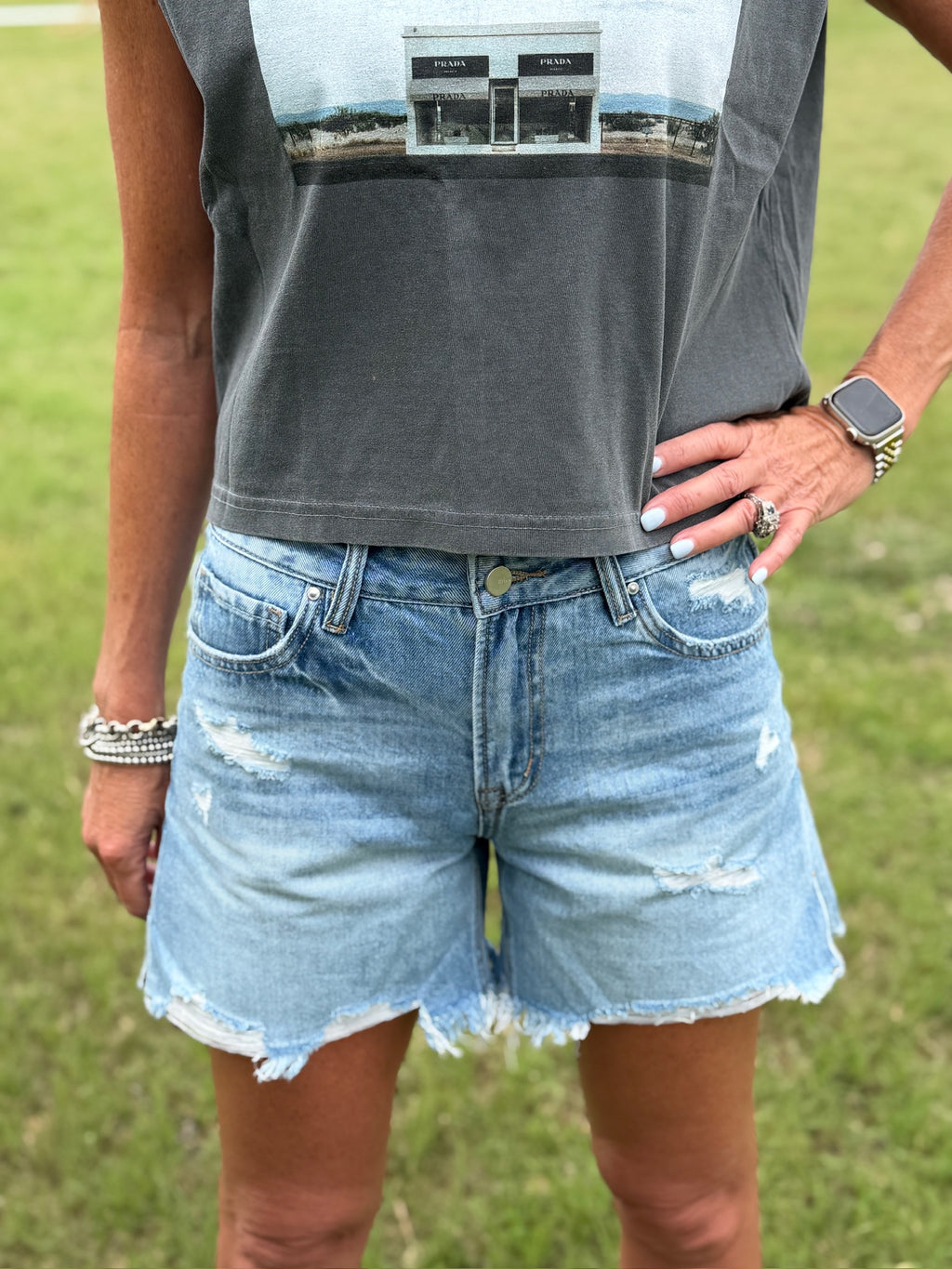 BOYFRIEND MIDI SHORTS