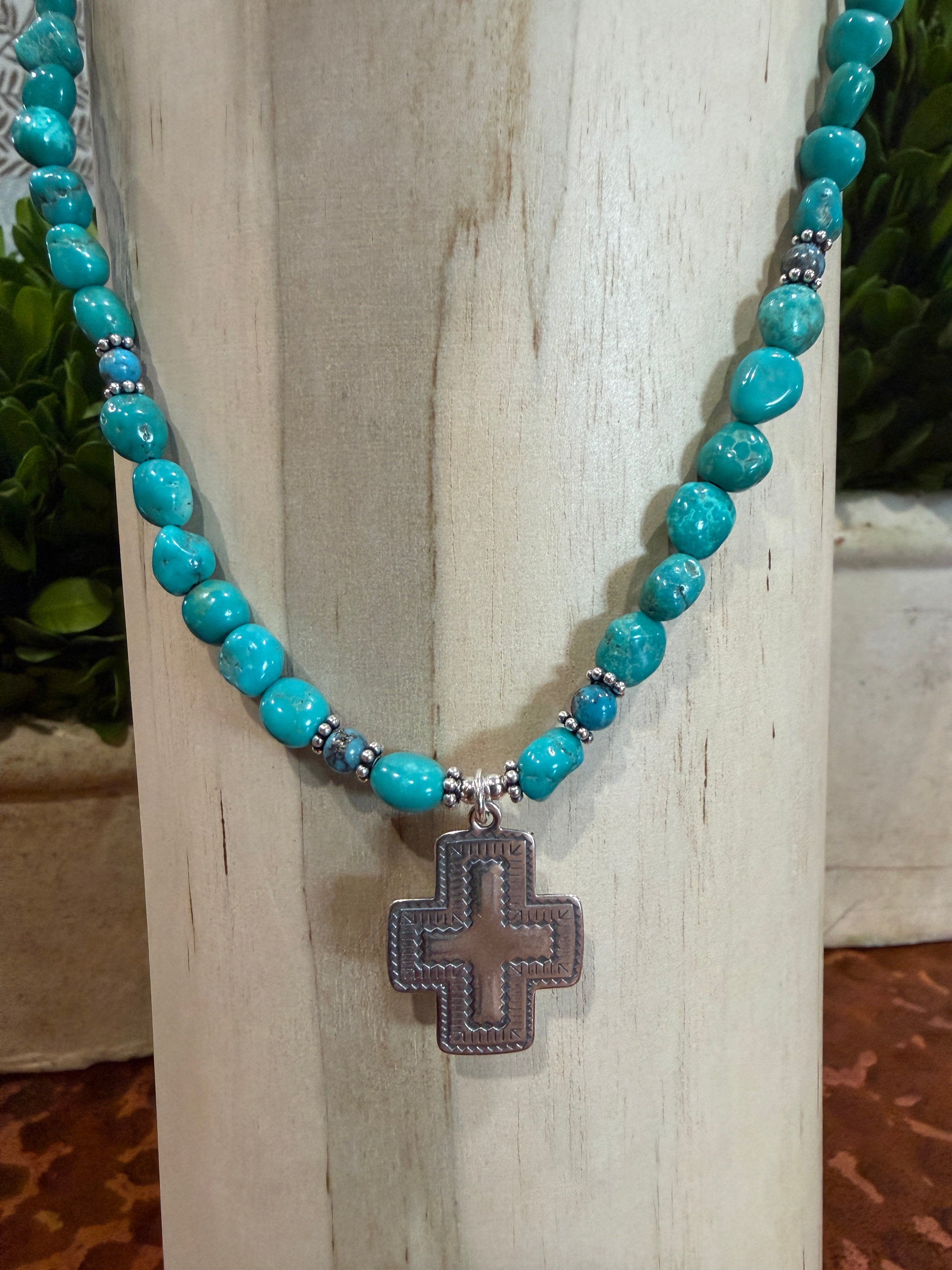 Santa Fe Small Pendant Necklace