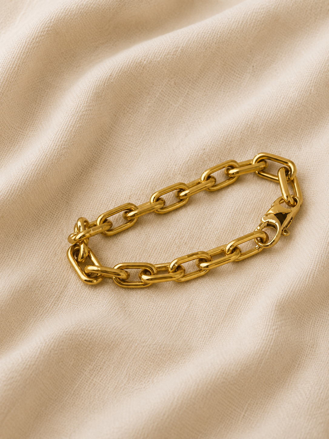 Heavy Gold  Paper Clip Chain Bracelet