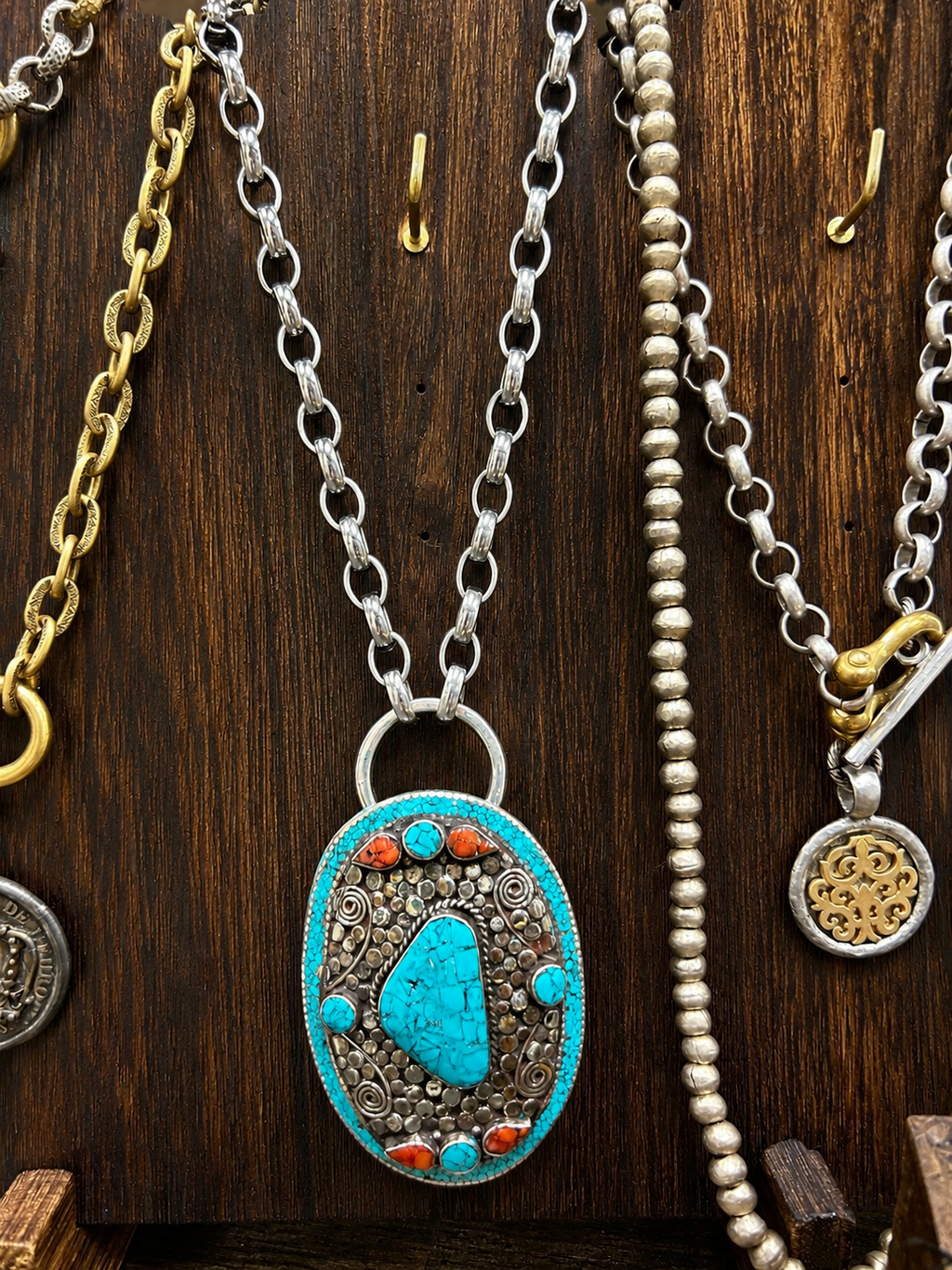 V2 Vintage Turquoise Buckle Necklace