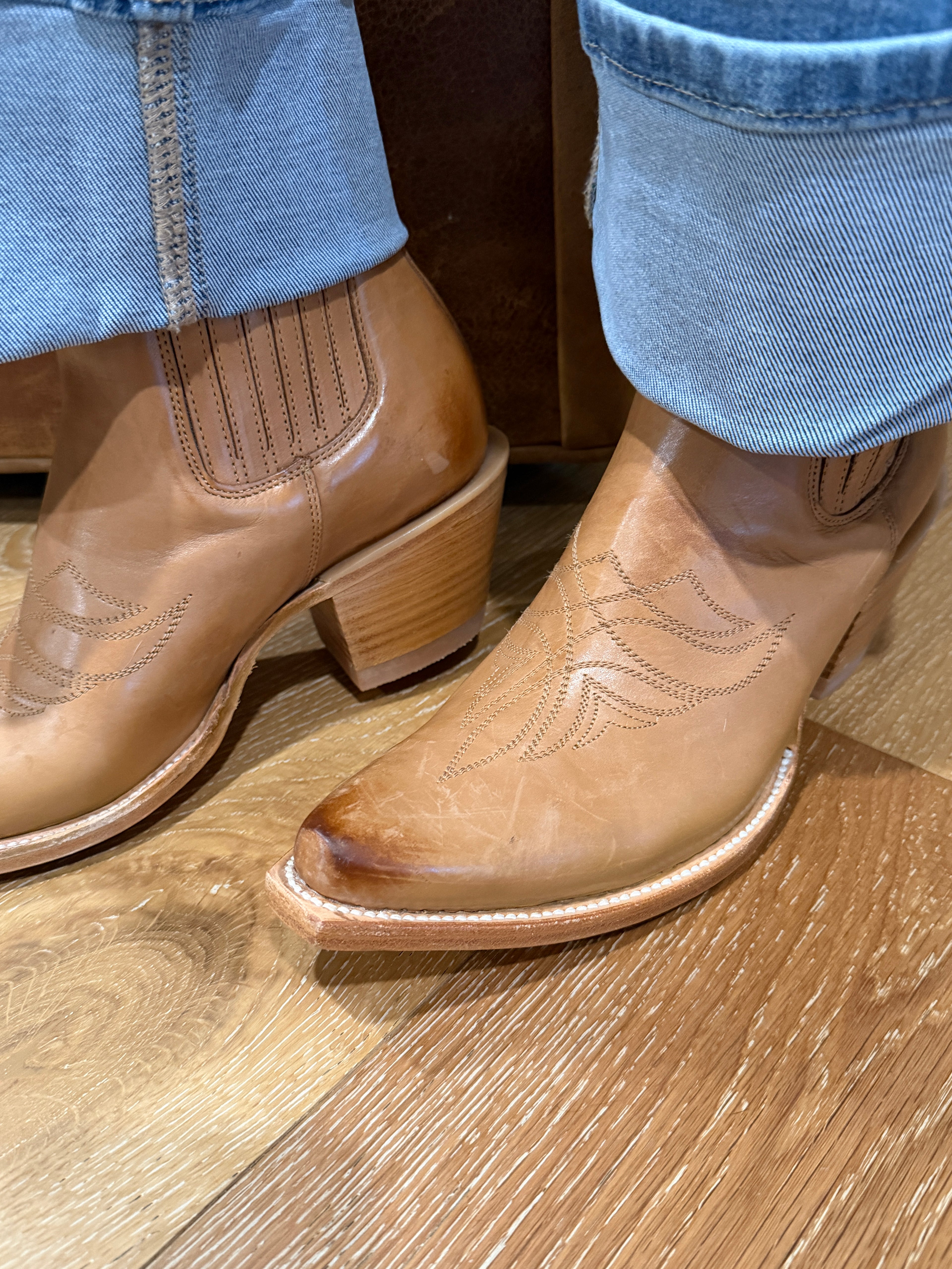 Tan Shortie Western Boots (Copy)