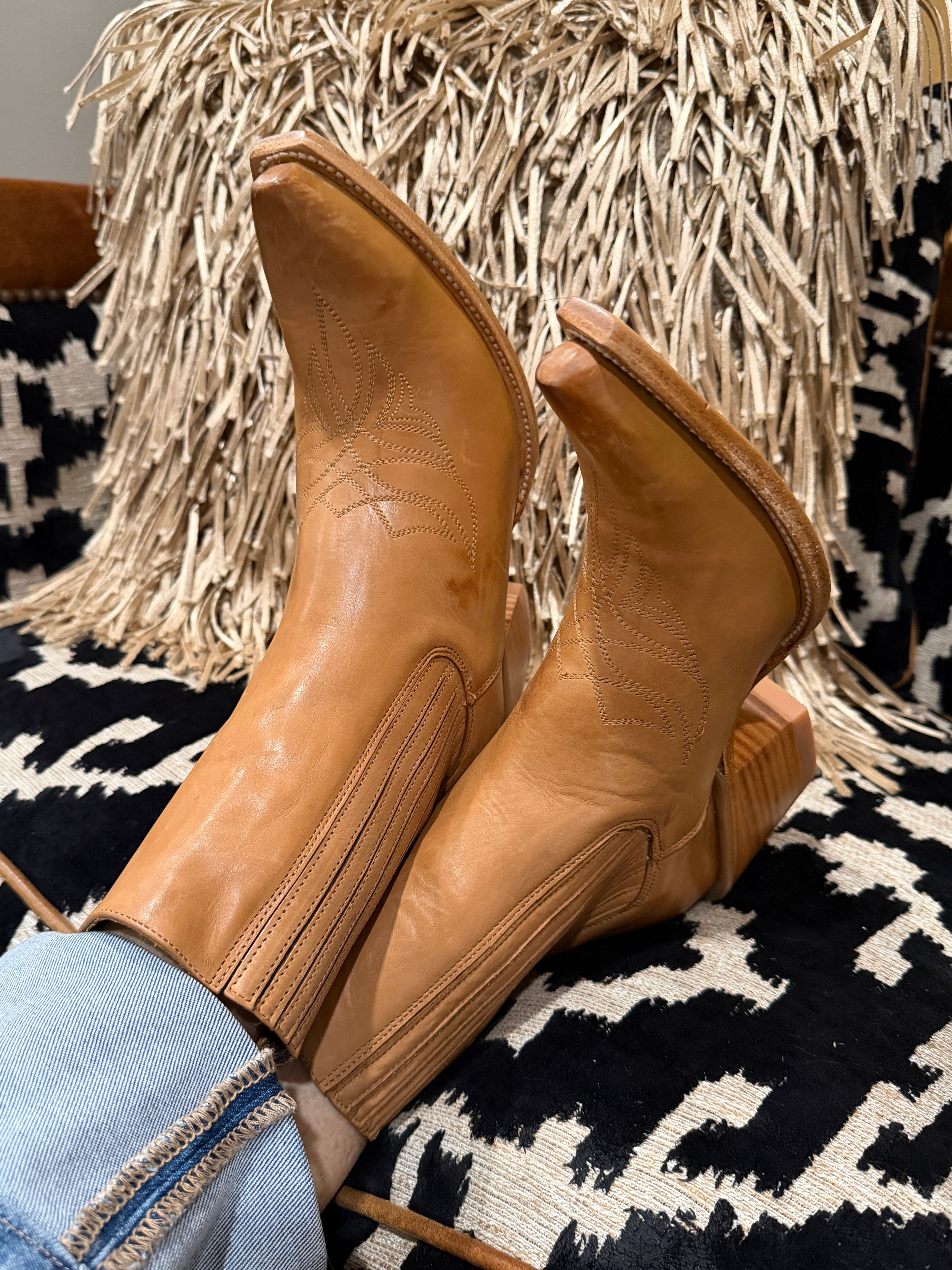 Tan Shortie Western Boots (Copy)