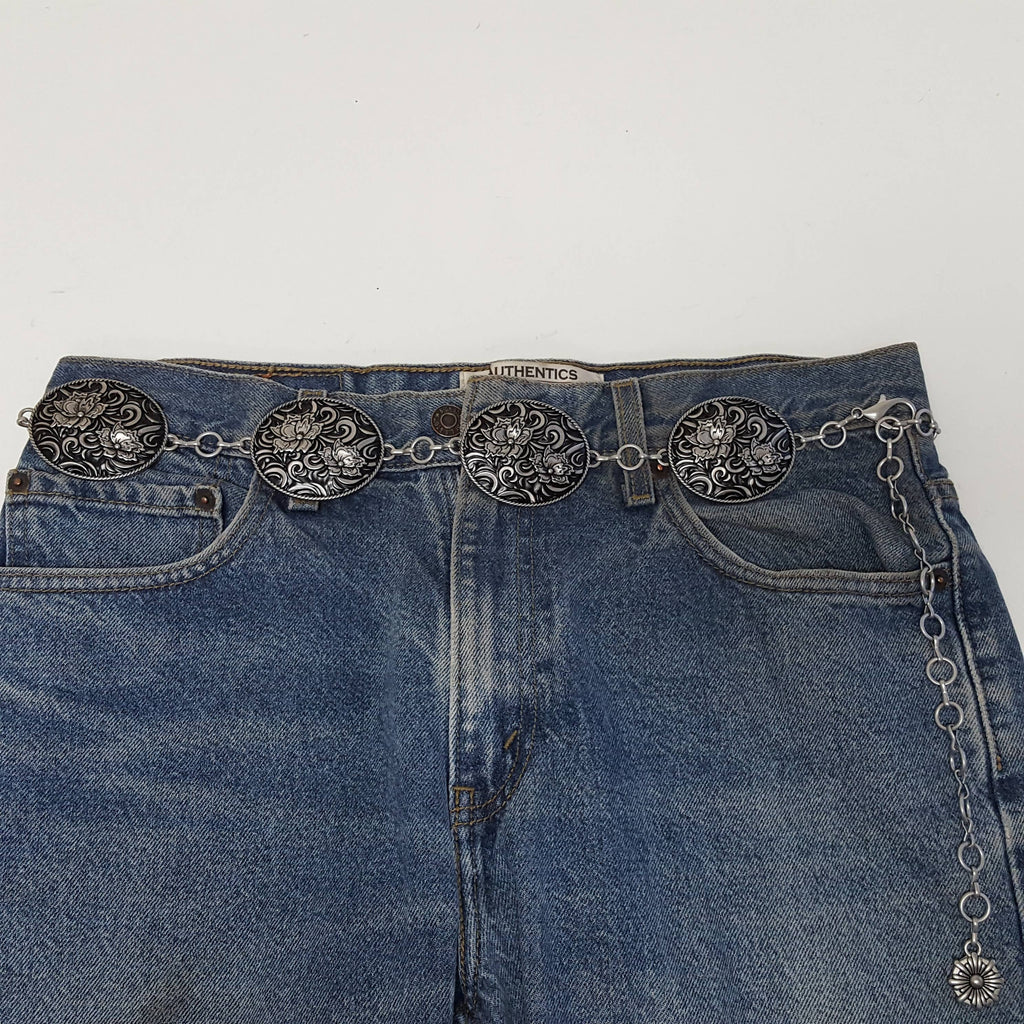 Western-Inspired Oval Concho Chain Belt